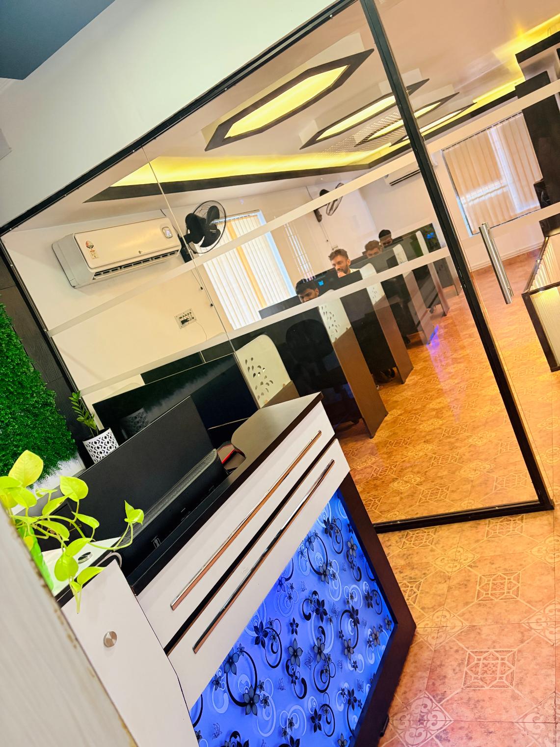 Office Image 9